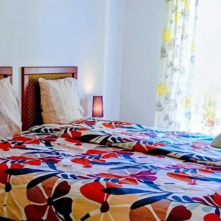 Maison Sous Les Chênes Apartamento